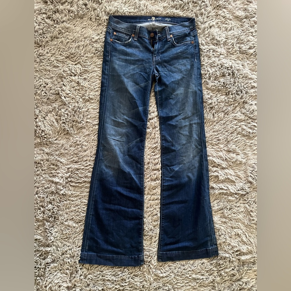 Jean size 25